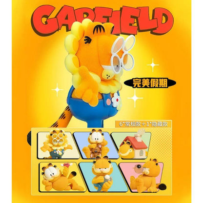Garfield Perfect Holiday Figure Series