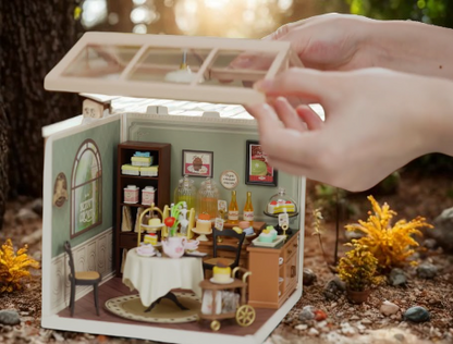 RoLife Sweet Sips Tea Miniature House