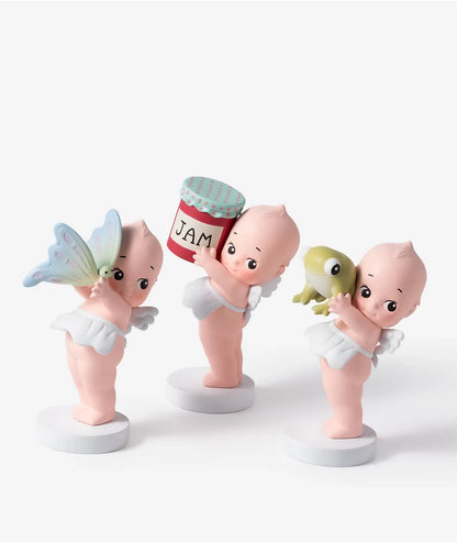 Kewpie holding things blind box