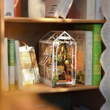 RoLife DIY Miniature House Garden House