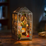 RoLife DIY Miniature House Garden House