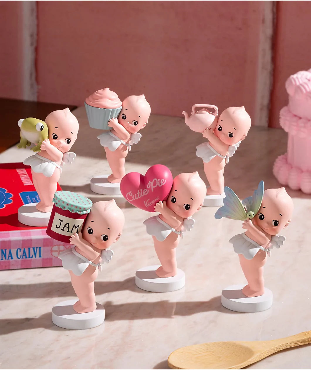 Kewpie holding things blind box